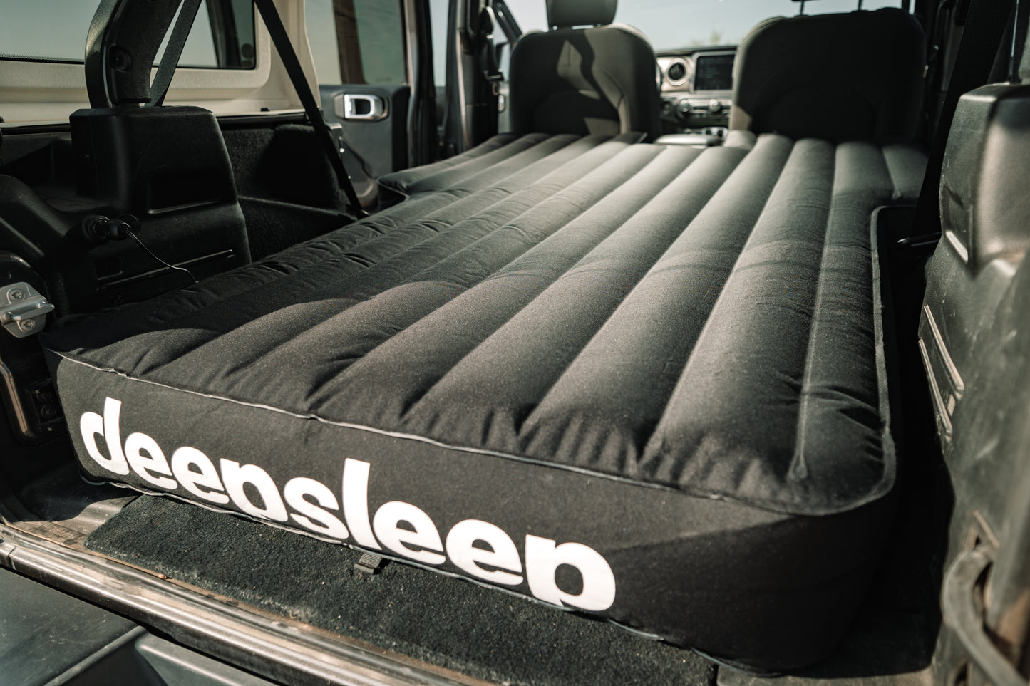 Jeep Wrangler Deepsleep air mattress
