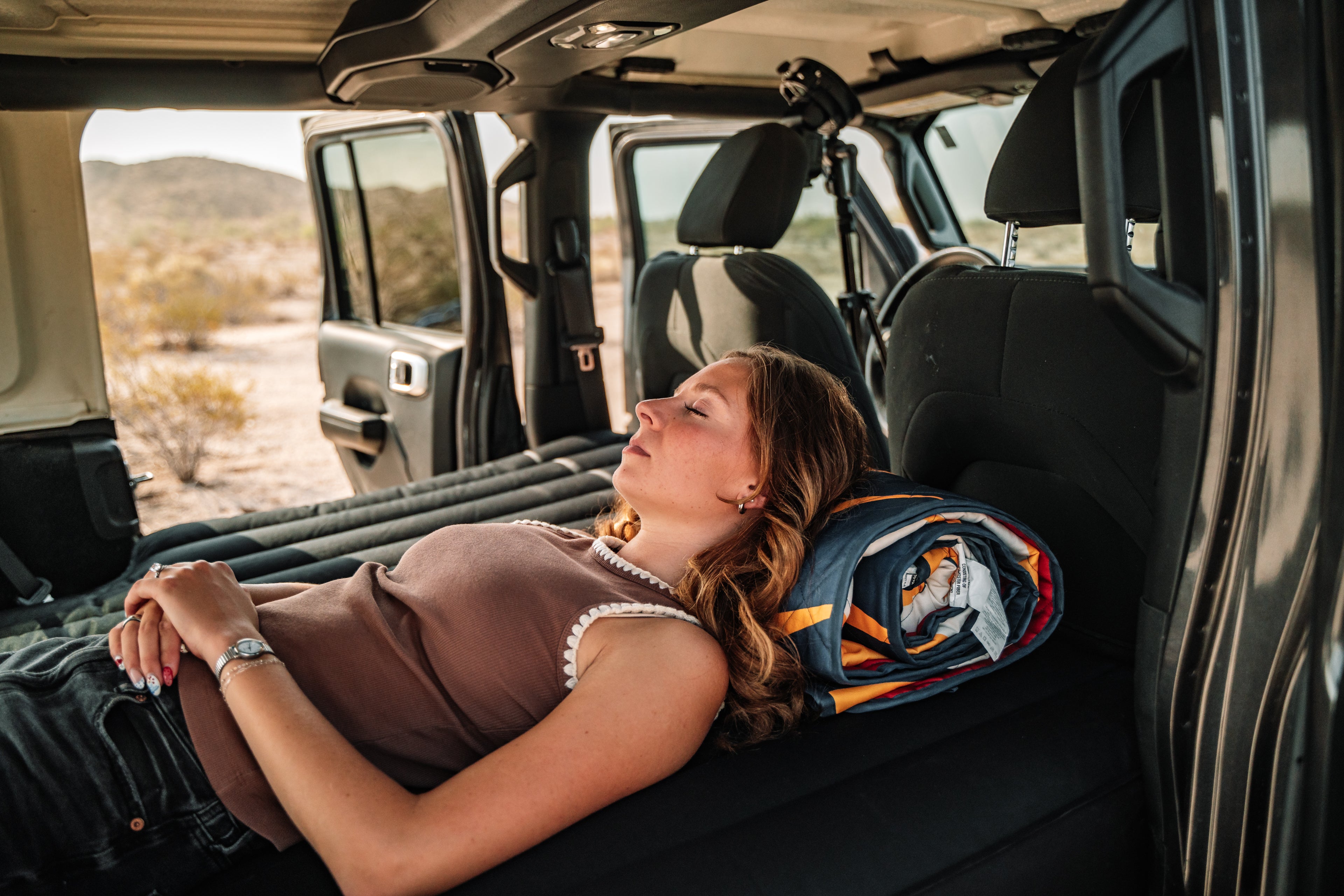 Jeep Wrangler Deepsleep air mattress – Deepsleep Overland